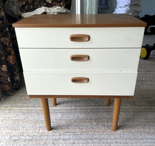 Mid Century Schreiber chest of