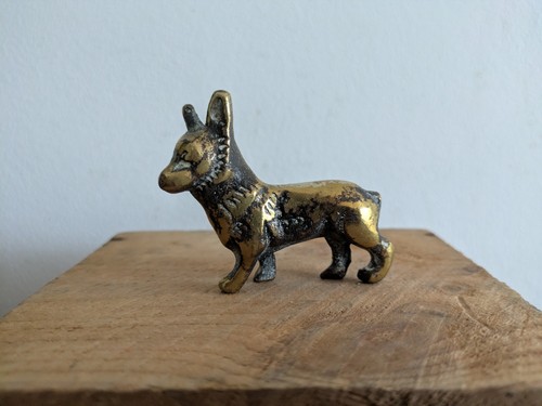 Solid brass welsh corgi - brass,