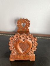 VINTAGE CARVED HEART & FLOWER
