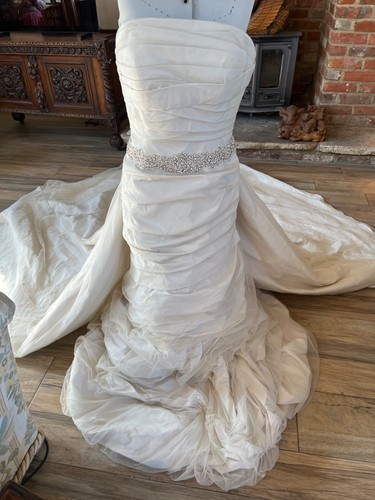 Gorgeous ian stuart bardot - gorgeous,