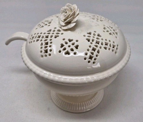 Royal creamware small tureen - royal,