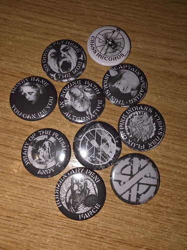 Crass records punk badges - 10,