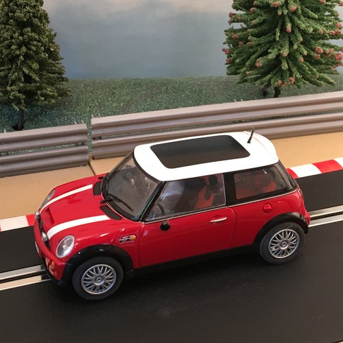 Scalextric c2538a bmw mini - bmw,