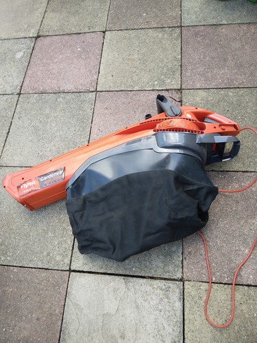 Flymo garden vac 2200w - garden,