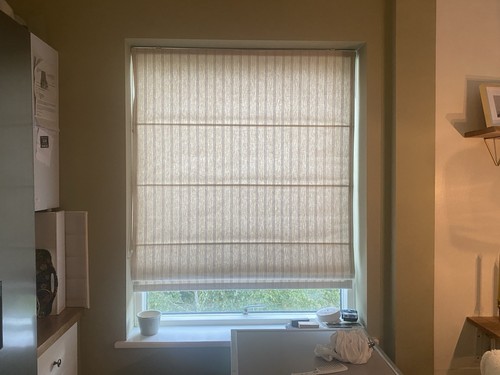 Emily bond roman blind - blind, to