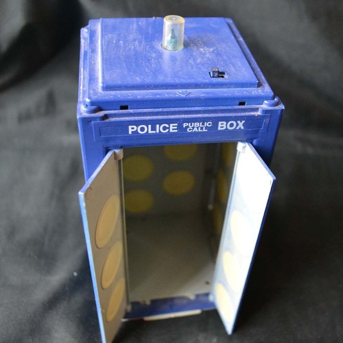 Doctor who dapol tardis - doctor,