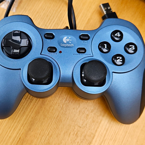 Logitech rumblepad wired - pc,