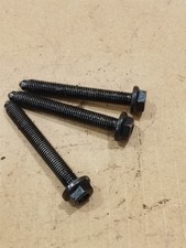 VW Passat B6 Estate 1.9 TDi BXE engine oil pump mount bolts 038115105C