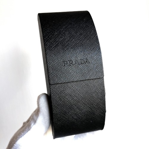 Sheath sunglasses case prada - sheath,