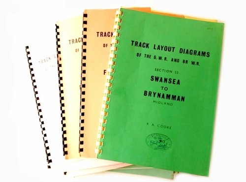 Railway track layout diagrams - layout,