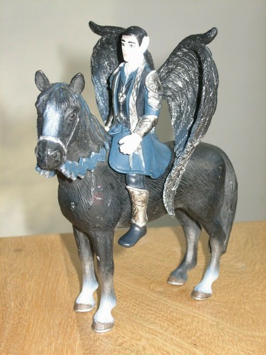 Schleich bayala shadow elf - shadow,