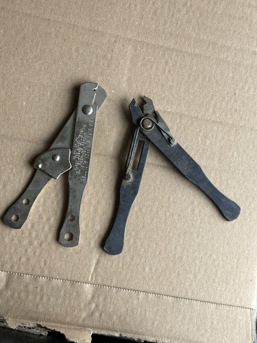 Vintage bib wire srtippers and