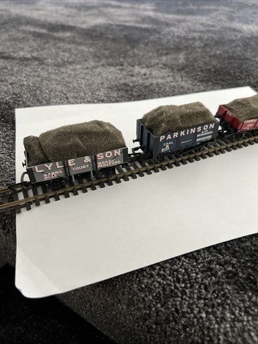 Gauge model railway wagons - oo,