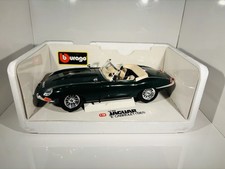 Burago Diamonds 1/18 Scale cod.3016 Jaguar 'E' Cabriolet (1961) - Green - Boxed