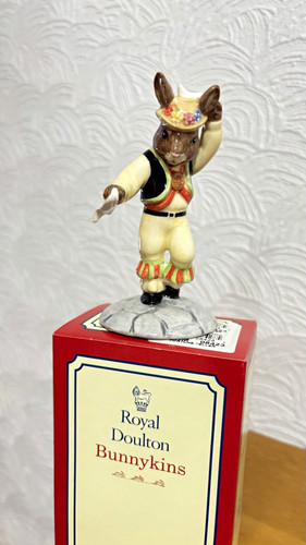 Royal doulton bunnykins - royal,