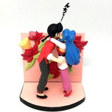 Raa 1/2 Volume 4 Death KissRaa and Shampoo Trading Figure