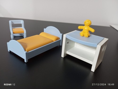 Playmobil room boy - boy, girl