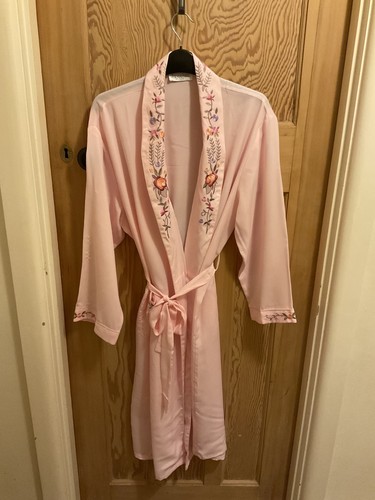 Silk embroidered dressing gown - silk,