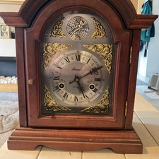 VINTAGE TEMPUS FUGIT LINCOLN MANTEL CLOCK BRASS MOVEMENT PENDULUM TICKING CHIMES