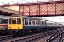 ORIGINAL RAILWAY TRAIN NEGATIVE. BRCW Class 110 DMU at Sheffield in 1988.