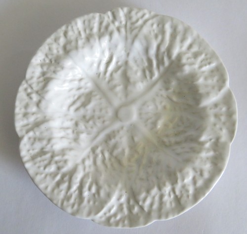 Vintage small white - x,