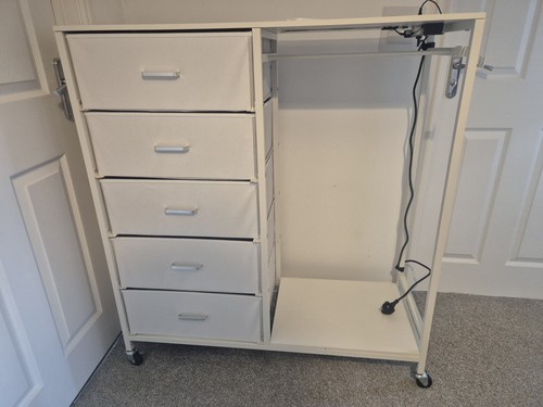 White chest drawers - white,