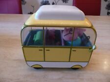***PEPPA PIG LARGE CAMPER CARAVAN TOY MUM DAD PEPPA GEORGE FIGURES***