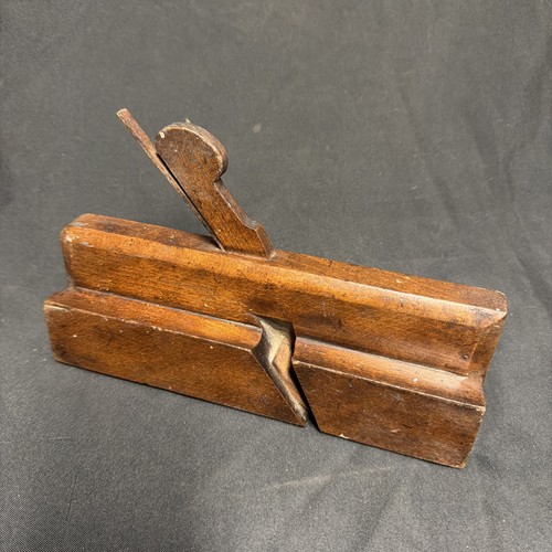 Antique british wooden - antique,