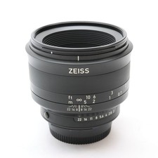 Carl Zeiss Milvus 50mm F/2 M