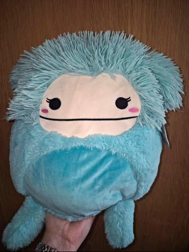 Squishmallows fuzz mallows - a,
