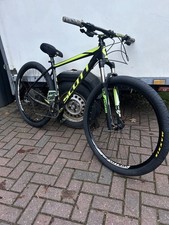 Scott Scale 960 29er Wheelie