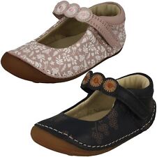 Clarks Girls 'Tiny Flora T' Leather First Shoe Pre Walkers