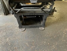 Single passenger seat base - single,