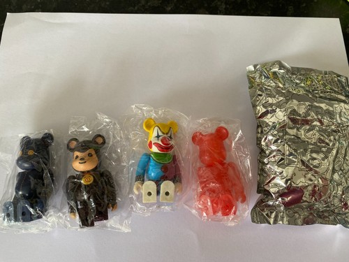 Bearbrick 100 series 5 - 5, 100%
