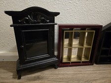 Lot (4) Display Shelf Shadow