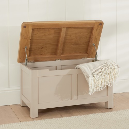 Blanket bedding storage - blanket,