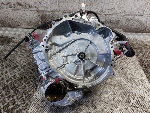 Toyota yaris xp210 2024 5 - xp210,