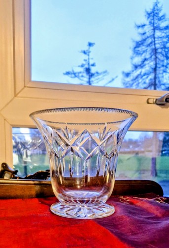 Vintage lead crystal vase star - crystal,