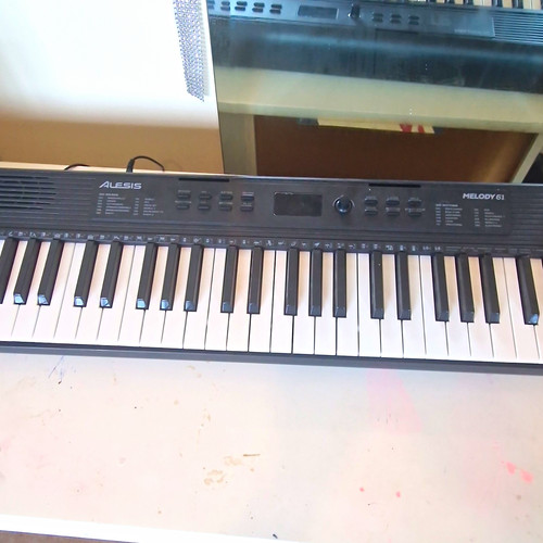 Alesis melody key - alesis,