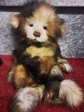 Mrs Lovely Retirec CHARLIE BEAR