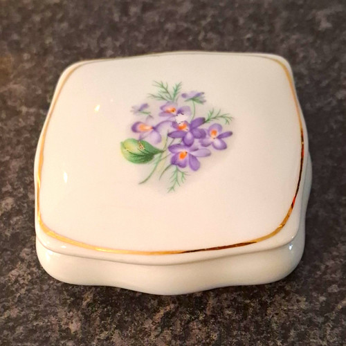 White porcelain lidded trinket - white,
