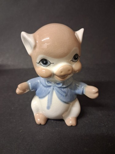 Szeiler pottery comical pig - pottery,