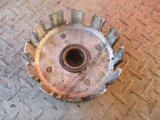 YAMAHA RD350 A/B CLUTCH BASKET