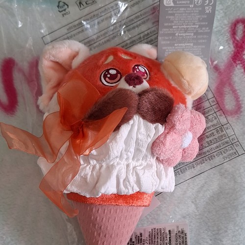 Disney red panda - disney,
