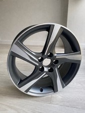 Genuine volvo v40 design - genuine, r