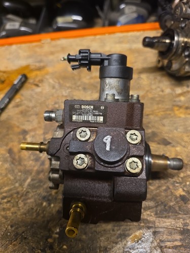 Peugeot 308 fuel injector - peugeot,