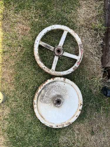 Vintage cast railway hand - railway,