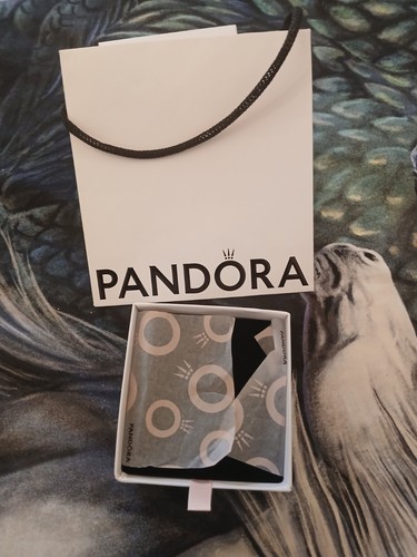Pandora gift box set empty - pandora,