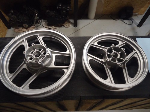Kawasaki gpz900r wheels - gpz900r,