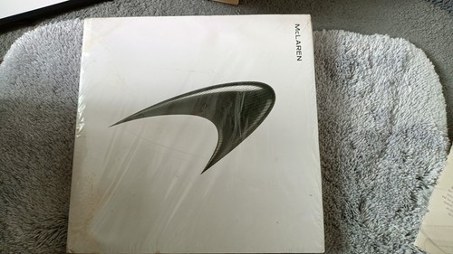Mclaren the cars book - mclaren,